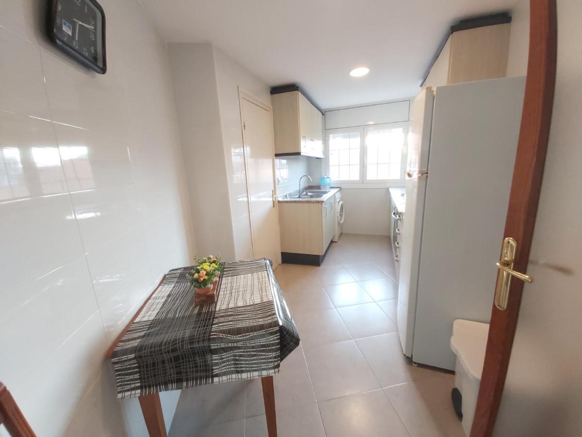 Diana Apartamento Con Terraza Muy Cerca Del Mar Пинеда де Мар Екстериор снимка